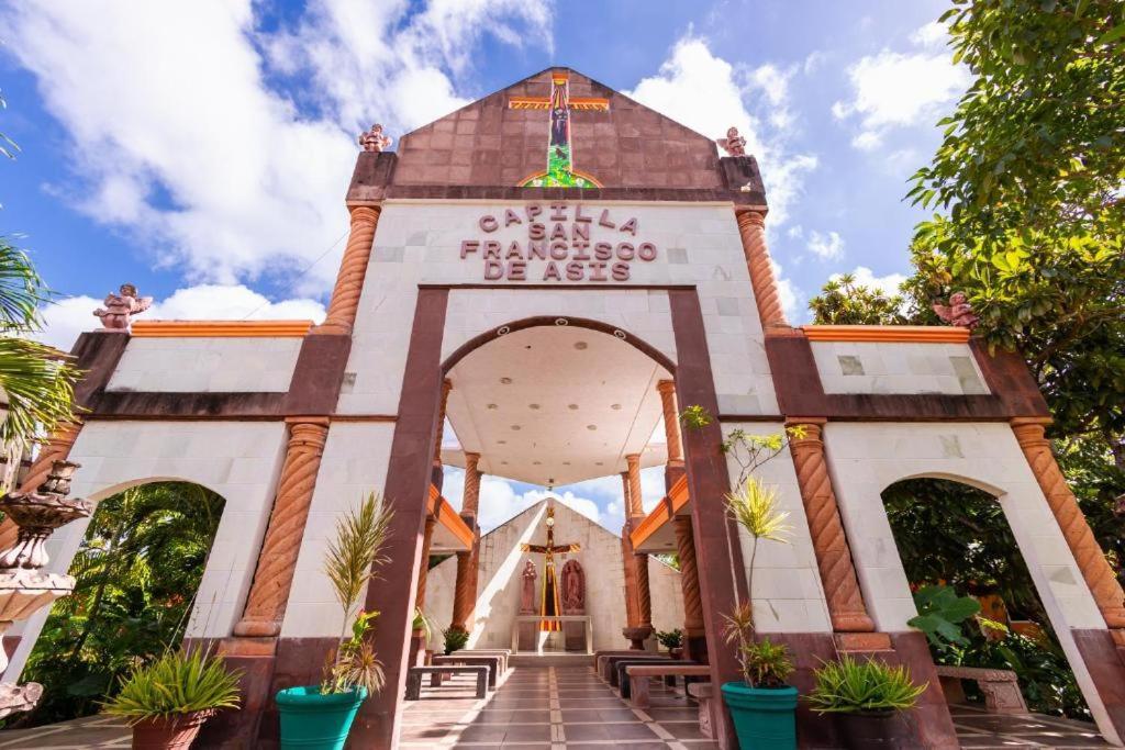 Отель Hacienda Ixtlan Косумель Экстерьер фото