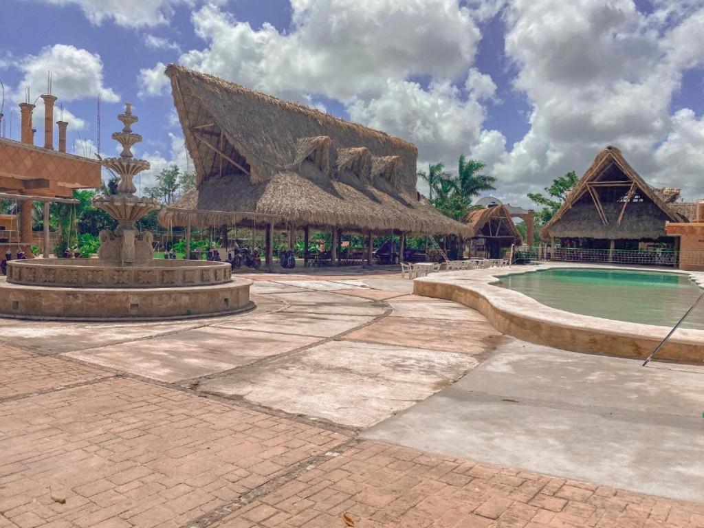 Отель Hacienda Ixtlan Косумель Экстерьер фото